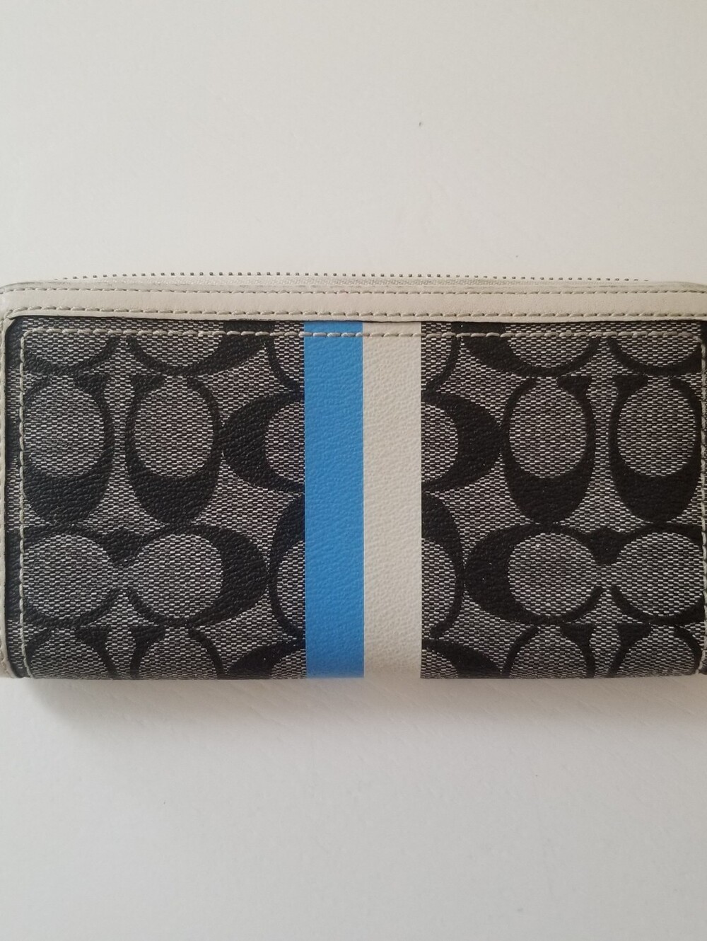 Coach Signature C Monogram Zip Around Wallet - Picture 2 of 10